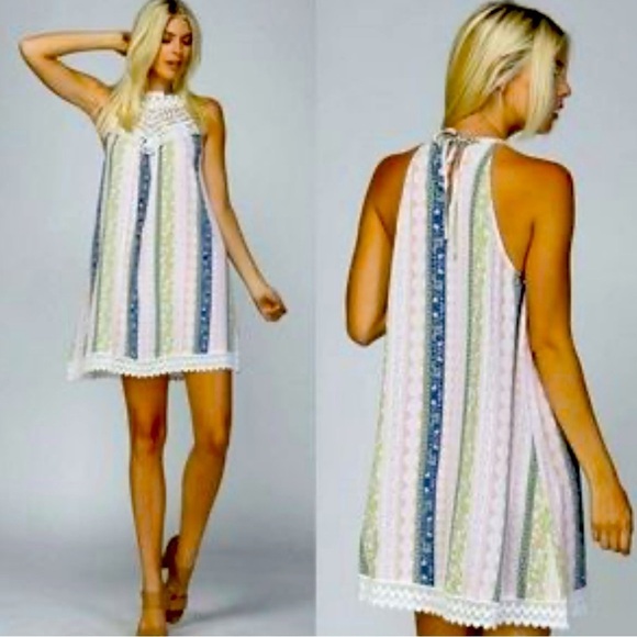 Listicle Dresses & Skirts - Mistic Prysm by Listicle Dress Size Large. Style # LD0042. Crochet Detail.